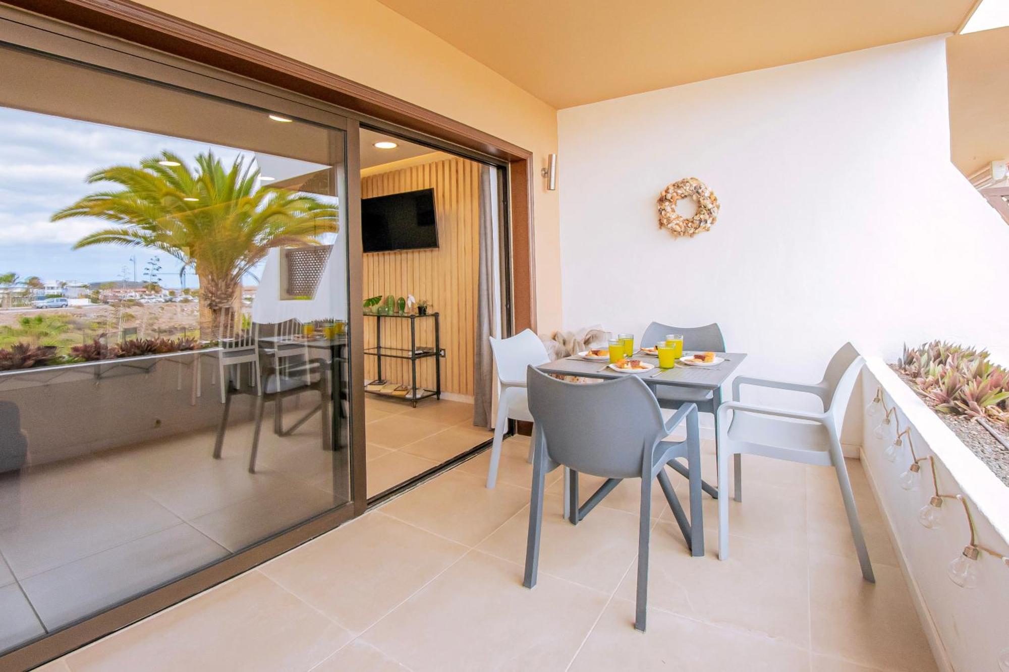 Newly Renovated, Luxurious Apartment With A Heated Pool, 259 圣米格尔德阿沃纳 外观 照片
