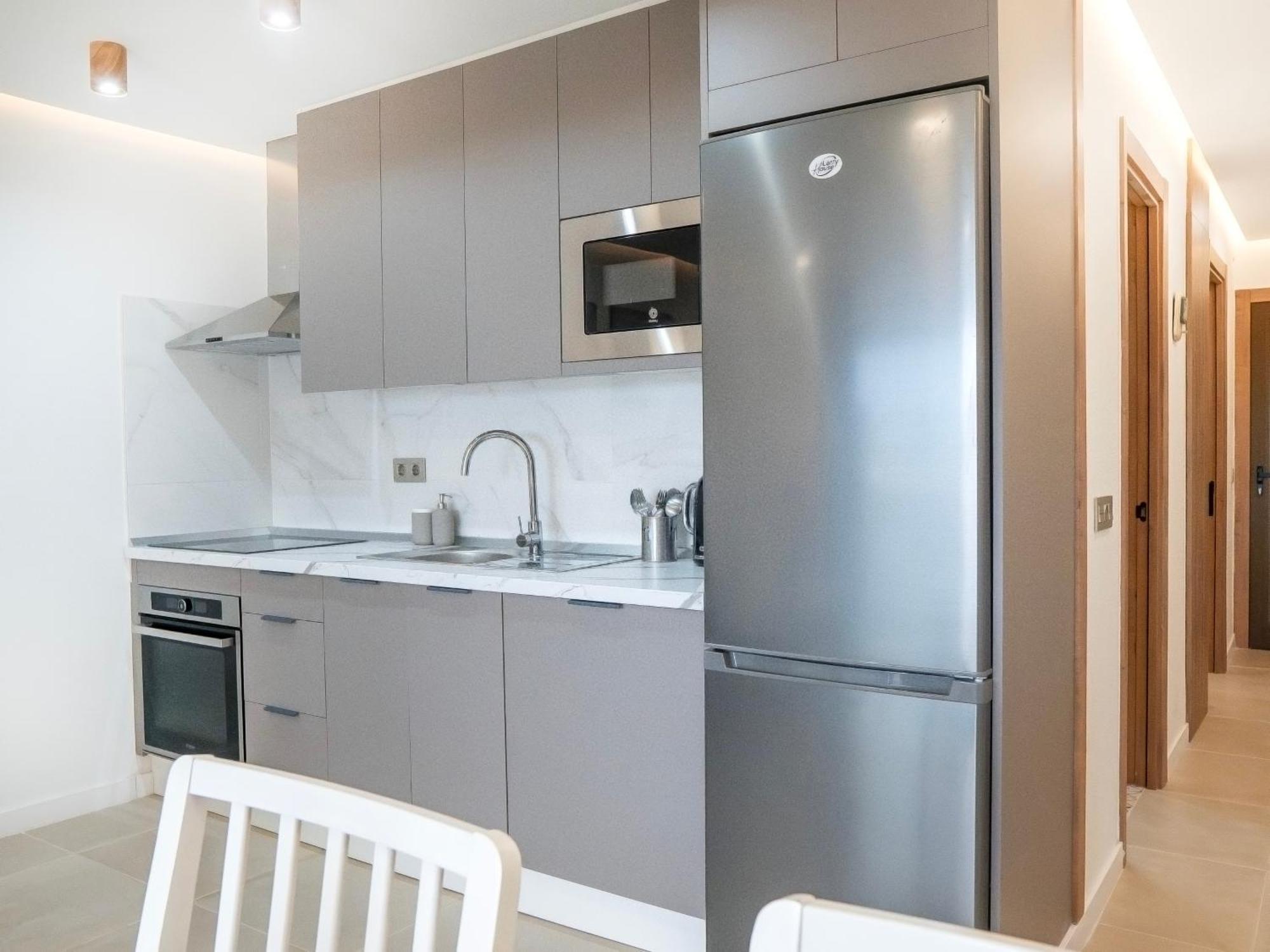 Newly Renovated, Luxurious Apartment With A Heated Pool, 259 圣米格尔德阿沃纳 外观 照片